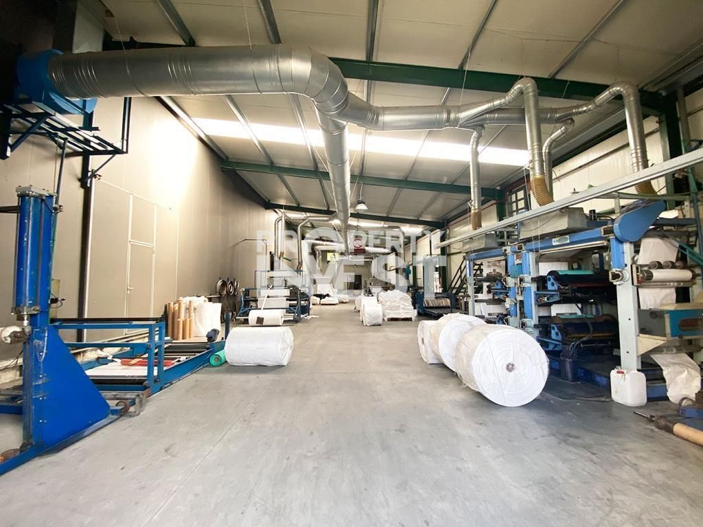 Object for sale, showroom, fantastic warehouse on the Durres Tirane highway