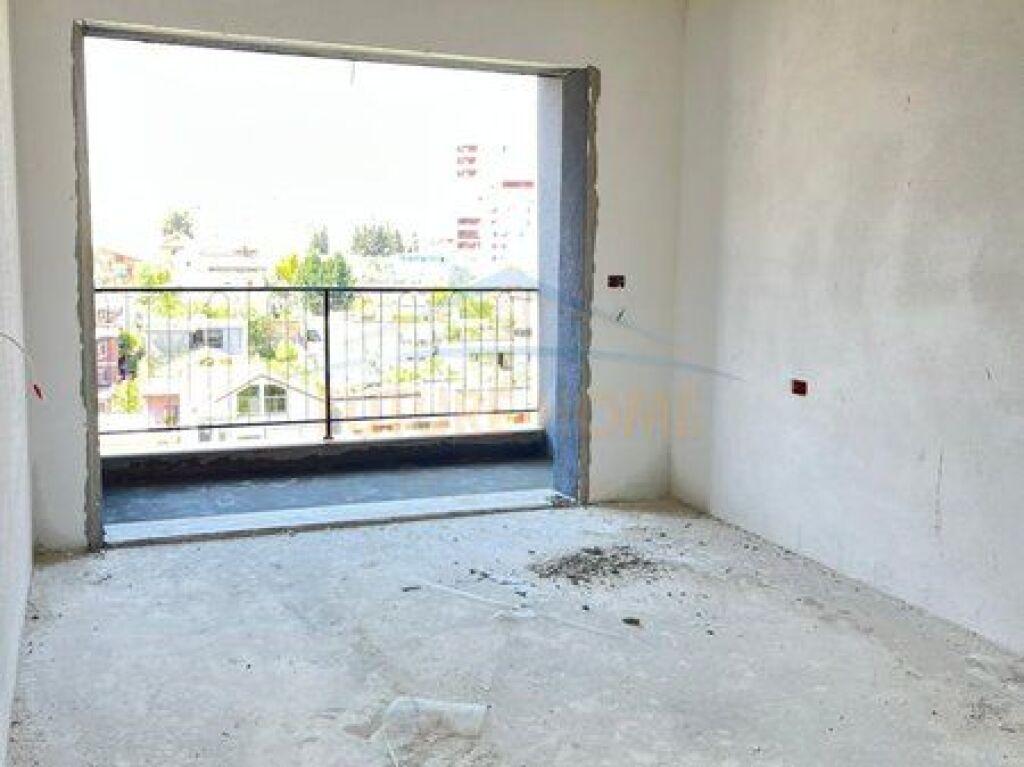 For sale, Apartment 3+1+2+Storage, KinoBlock Complex, Tirana. 