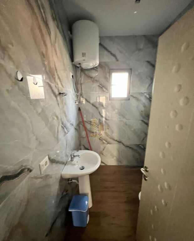 Rent, Private Entrance 1+1, Allias, 35,000 Leke/month