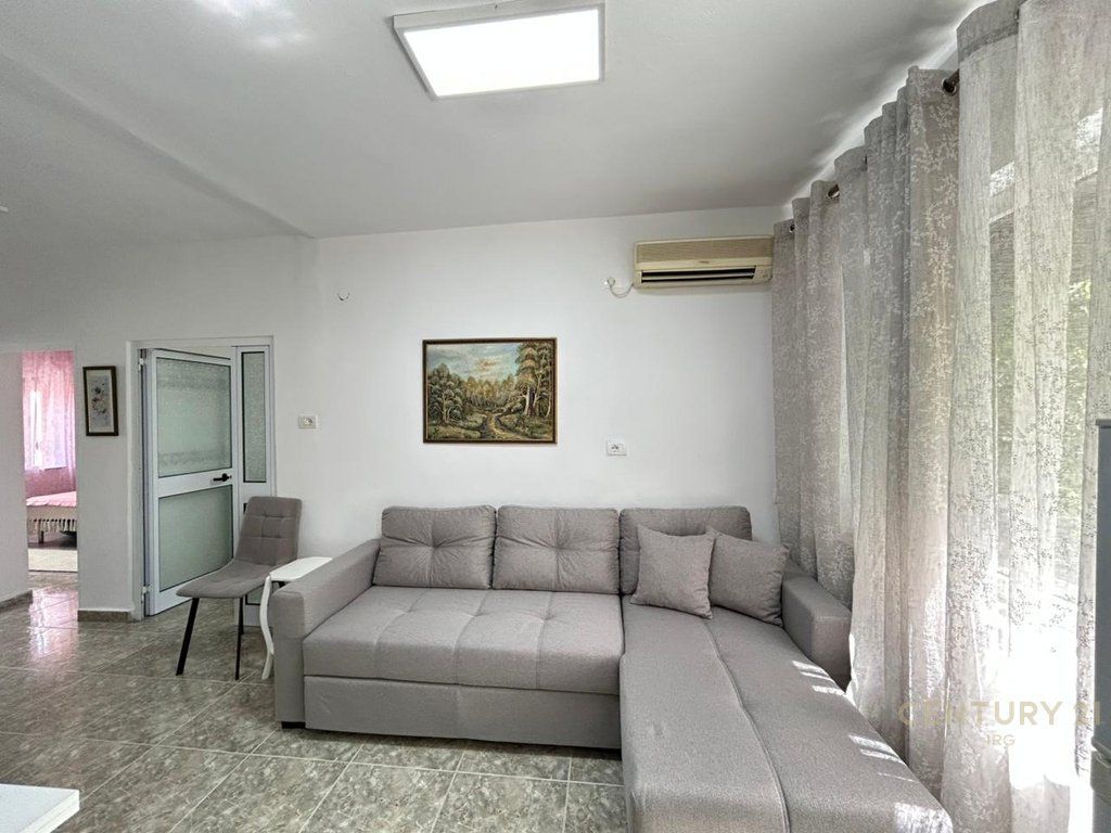 2+1 IN AFFITTO IN VIA DIBRËS.