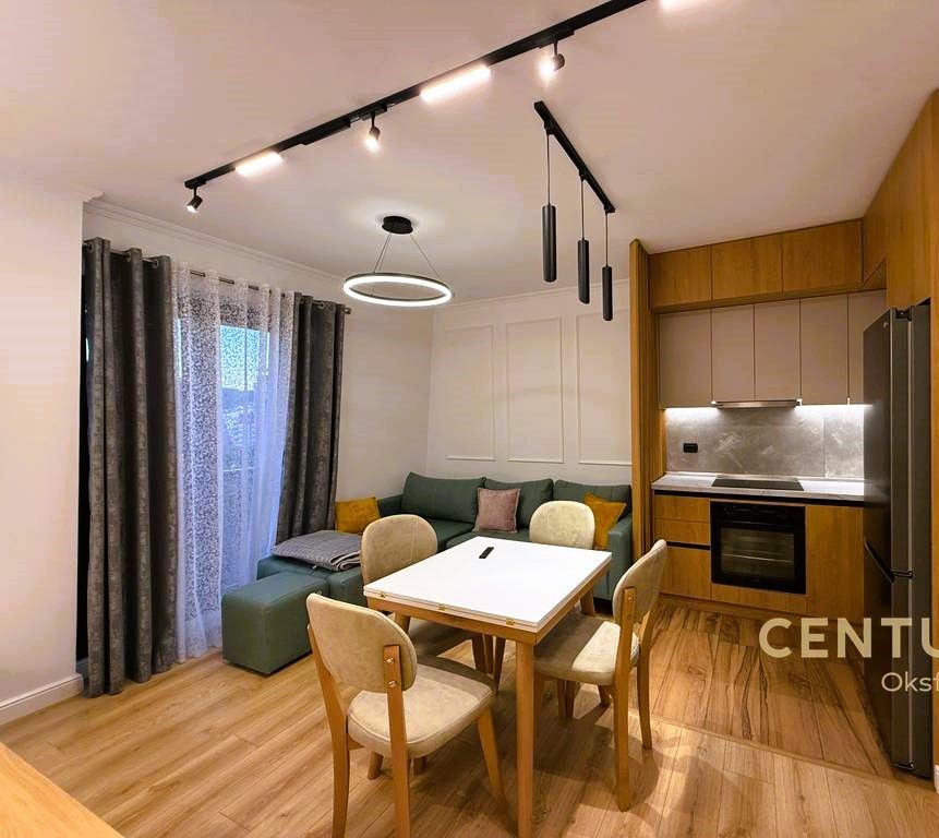 1+1 apartment for rent near the center!
