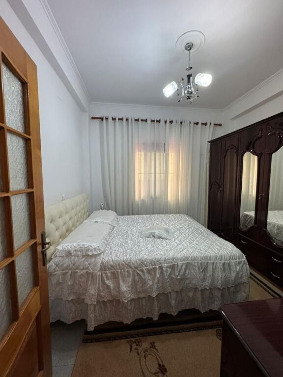 Shitet apartament 3+1, Selite, 169 mln leke