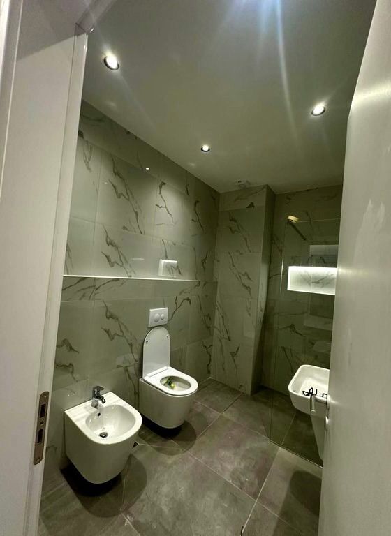 ✨ For Rent: 2+1 Apartment in "Aura Complex" – "Dritan Hoxha" Street