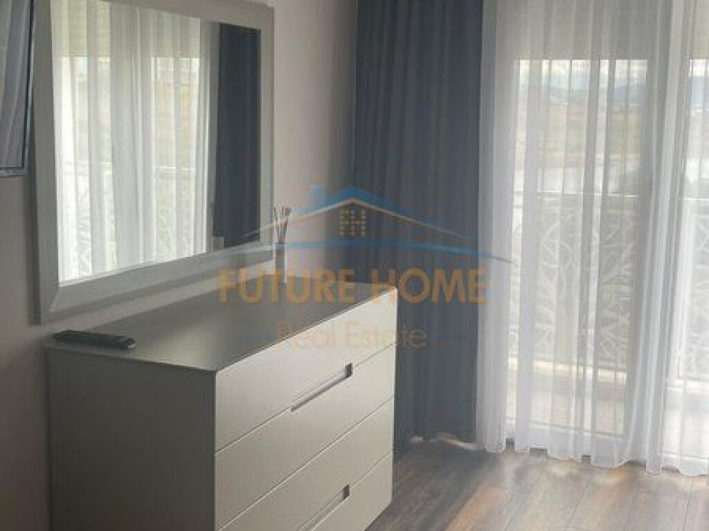 Qira, Vile, Farke e Vogel, Tirane