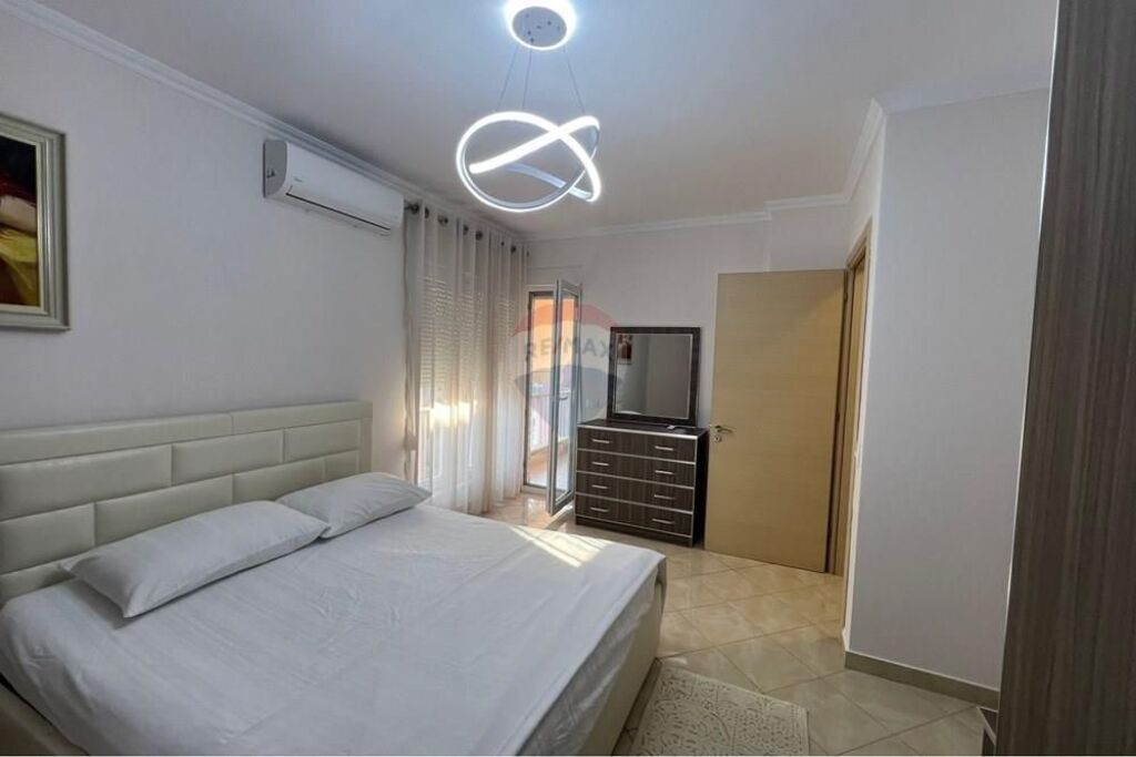 APARTMENT 1+1 -21st FLOOR COMPLEX NEW CONTACT