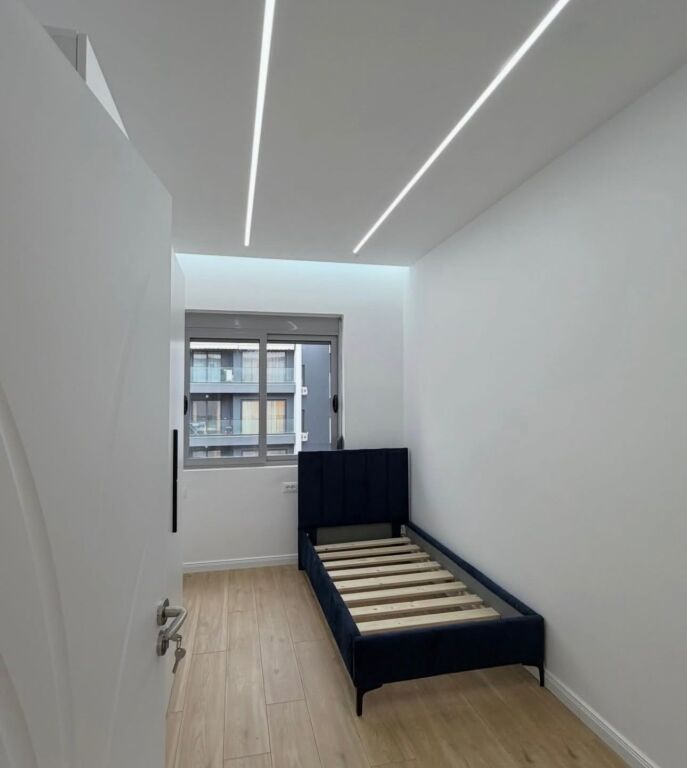 Apartament 2+1+2 për shitje në Lungomare Vlorë