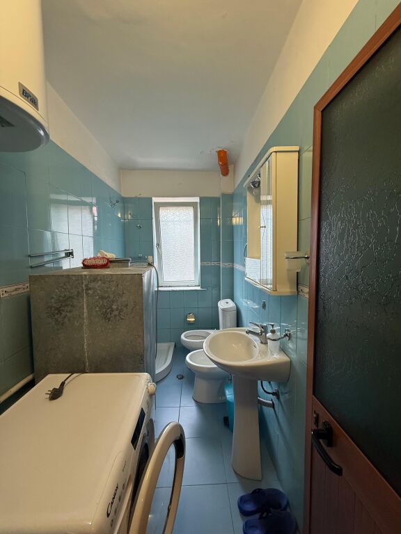 🏠AFFITTASI Appartamento 2+1+balcone 📍Via Ferit Xhajko 💶450€/Mese