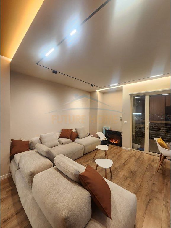 Qira , Apartament 2+1 , Rruga 24 Maj, Durres