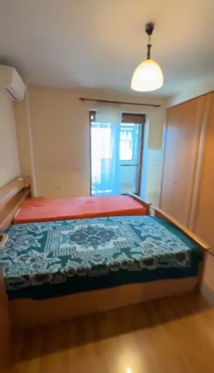 Apartament 2+1+2 per shitje   📍 te stacioni i trenit