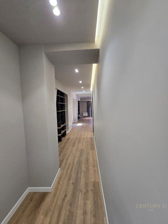 APPARTAMENTO 3+1 CONVERTITO IN 2+1+2 IN VENDITA PRESSO GARDEN BUILDING!