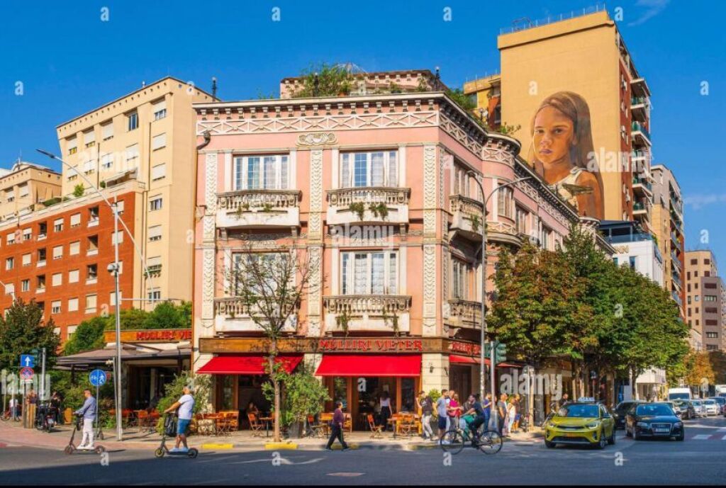 Dyqan me Qira tek Rruga Barrikadave