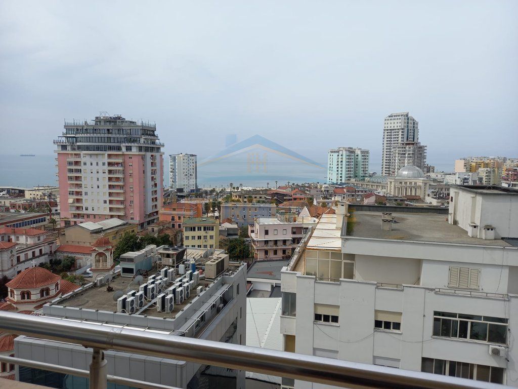 Qera Apartament 1+1 , Rruga e Portit , Durres