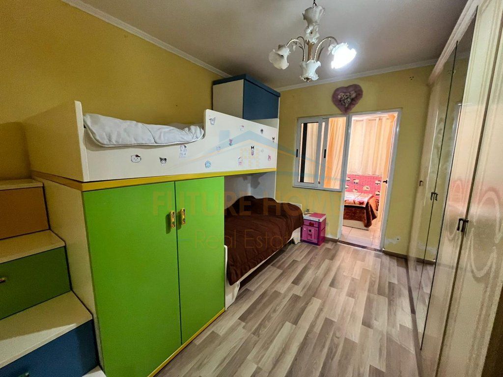 For sale, Apartment 2+1, "Qemal Mici" School, Durres