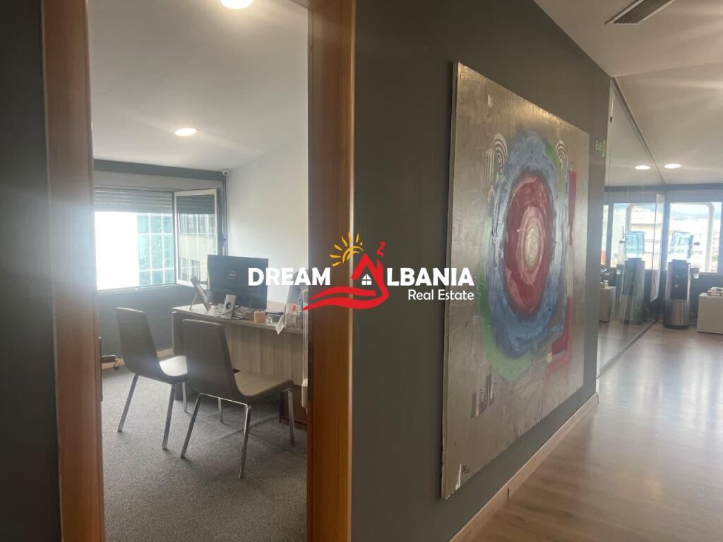 Ufficio in Affitto presso l'ex Mercato Elettrico (ID 42611530)