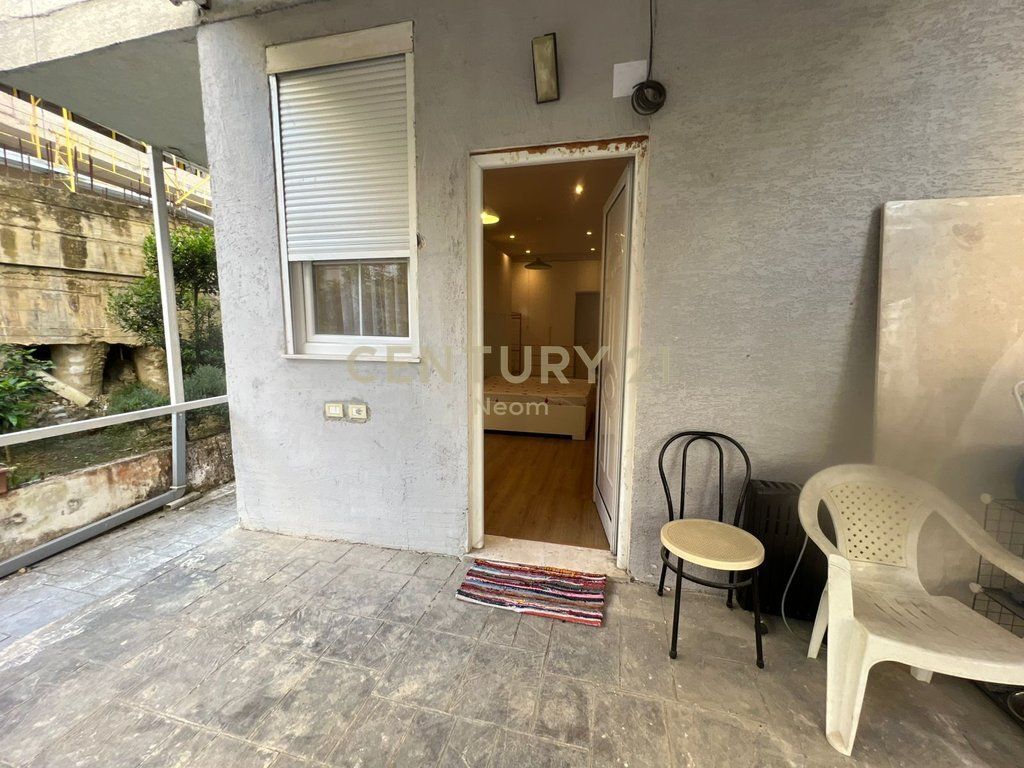 Apartament 1+1 me qira tek Liqeni i Thatë.