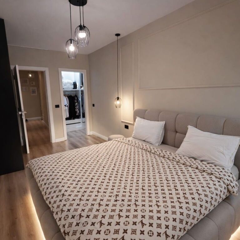 🏡✨ Shitet Apartament 2+1 – Komuna e Parisit, Tiranë ✨🏡