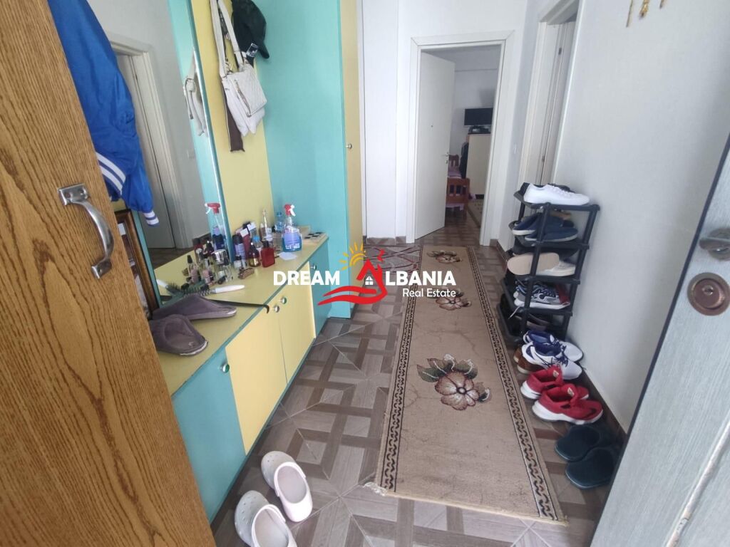 Villa su due piani in vendita vicino al Lago Secco, Tirana (ID 4151220)