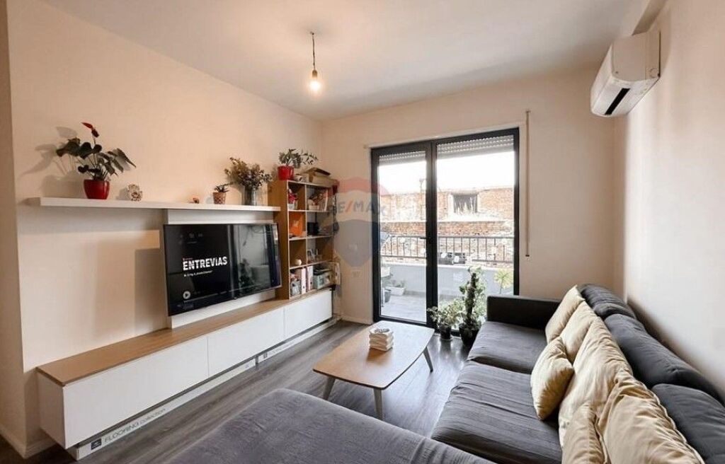 Apartament 2+1+2 - Për Shitje - Porcelan, Tiranë ID: 530261046-501