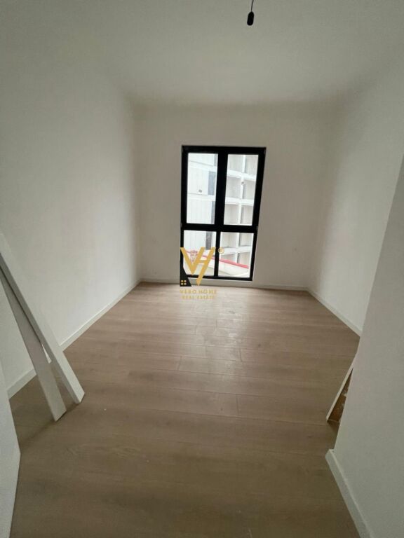 UFFICIO 130 M2 IN AFFITTO PRESSO FARMACIA 10 – 800 EURO