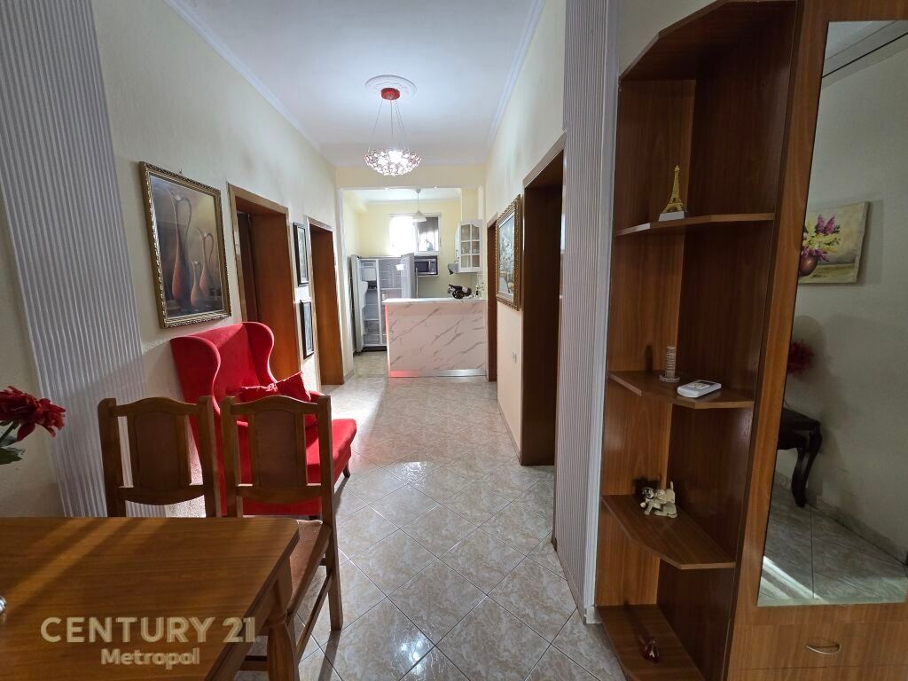 WE OFFER A PRIVATE HOUSE ONE FLOOR 3+1+2 FOR RENT NEAR MYSLYM SHYRI!