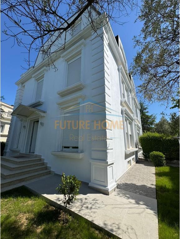 Qera, Vilë, White House Residence, TEG