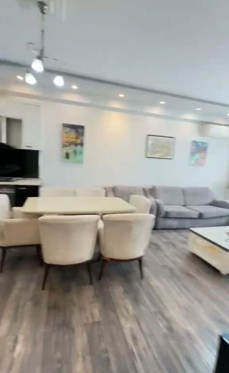 🏡 Shitet Apartament 2+1+2 pranë Kopshtit Zoologjik