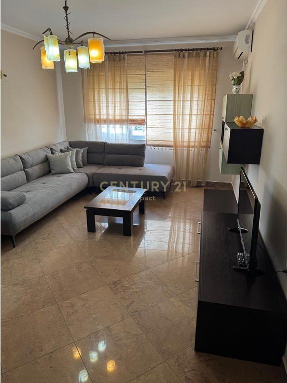 Apartment 1+1 For Rent at Willson Square, New Tirana !