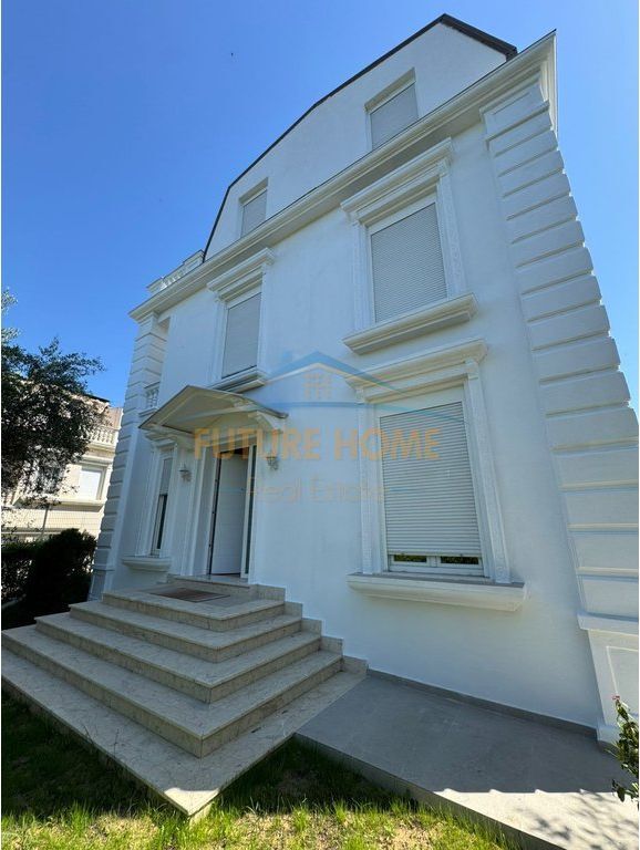 Qera, Vilë, White House Residence, TEG