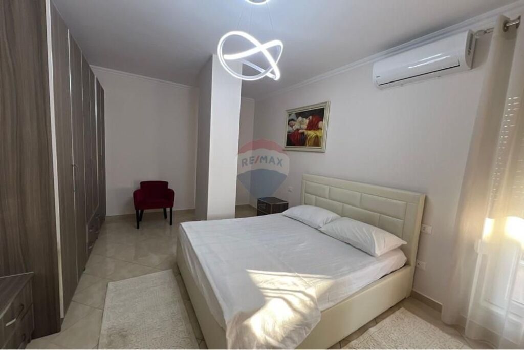 APARTMENT 1+1 -21st FLOOR COMPLEX NEW CONTACT