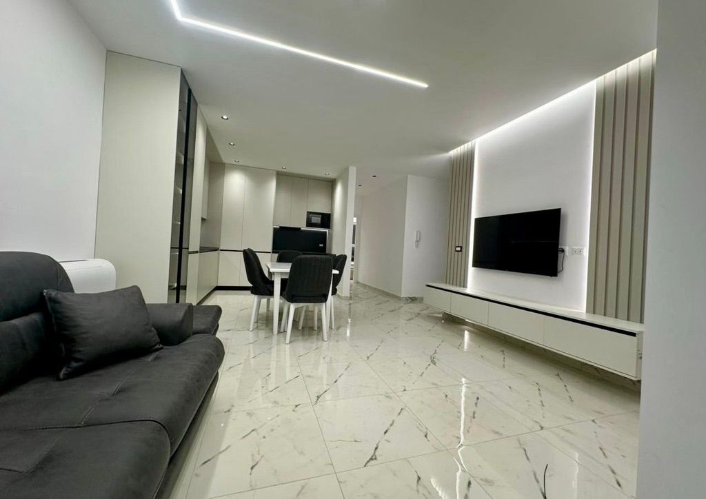 ✨ For Rent: 2+1 Apartment in "Aura Complex" – "Dritan Hoxha" Street