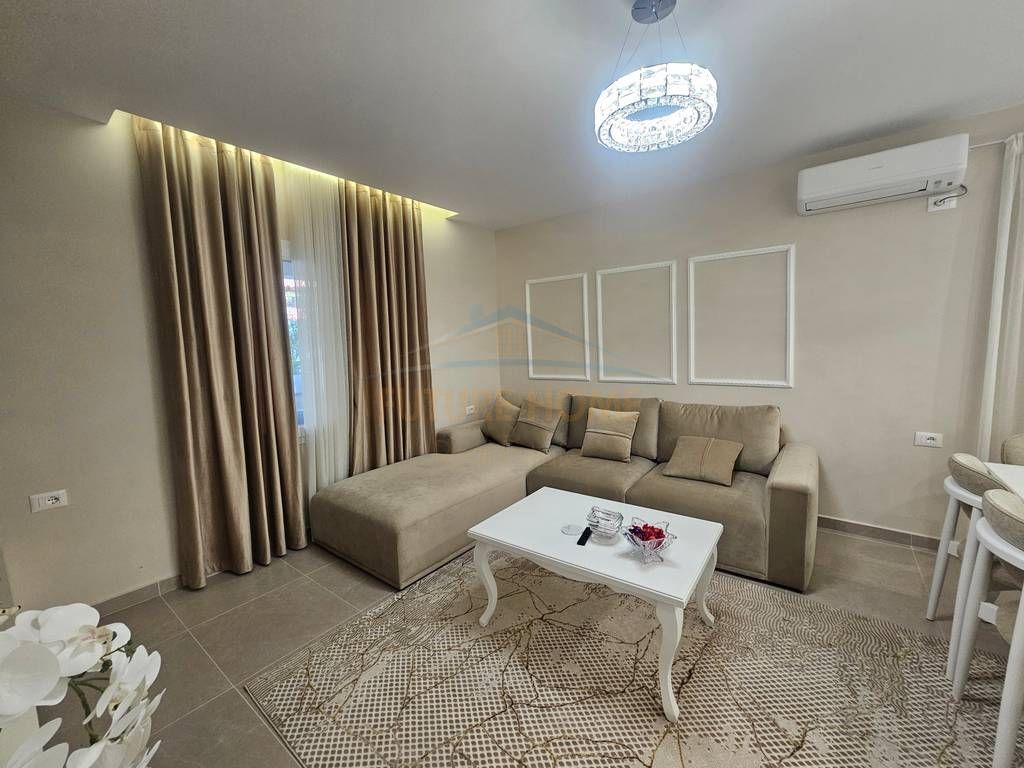 Qera, Apartament 2+1+Post Parkimi,Sauk, Tiranë.