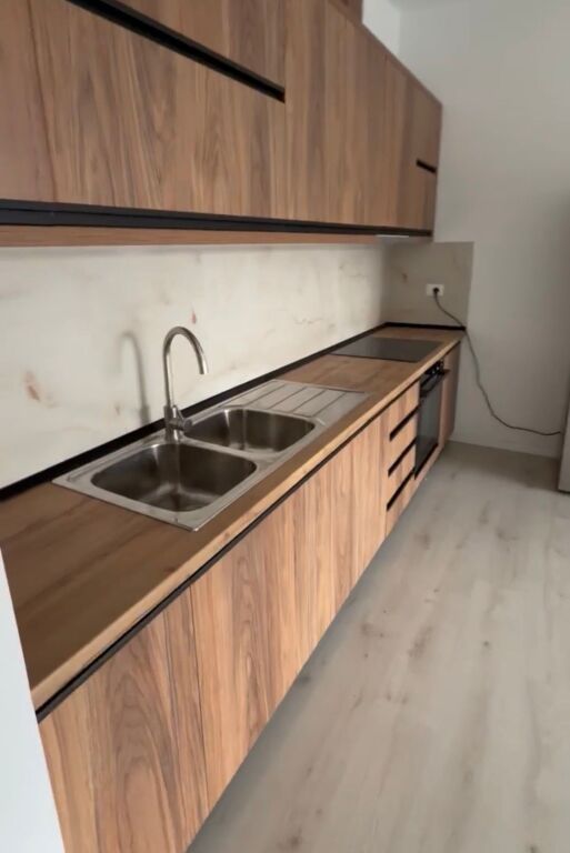 Apartment 2+1  me qera