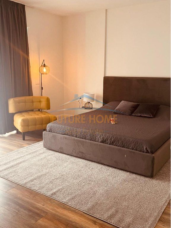 Qera, Vilë, Farke e Vogel, Tiranë