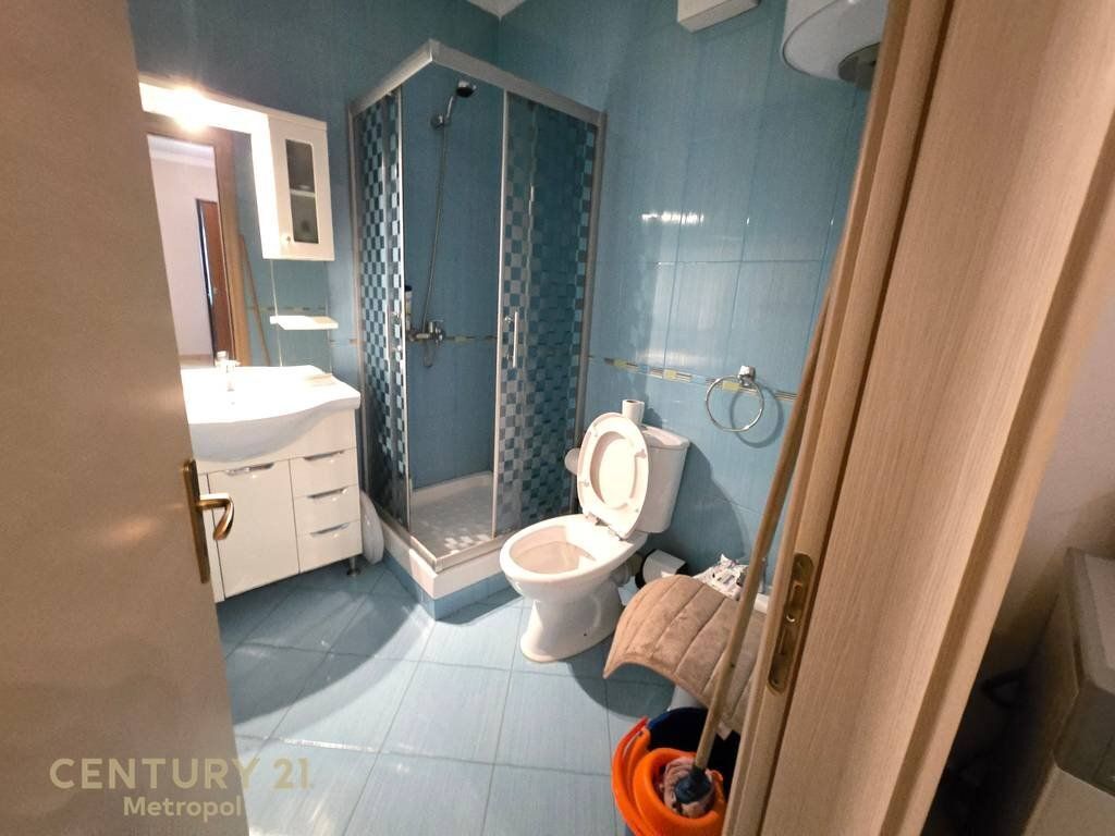 We rent out a 2+1+2+garage apartment on Jordan Misja street!