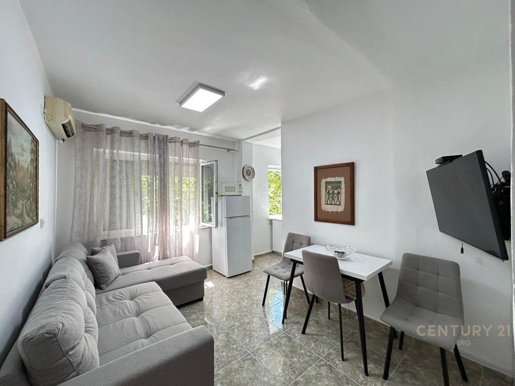 2+1 IN AFFITTO IN VIA DIBRËS.