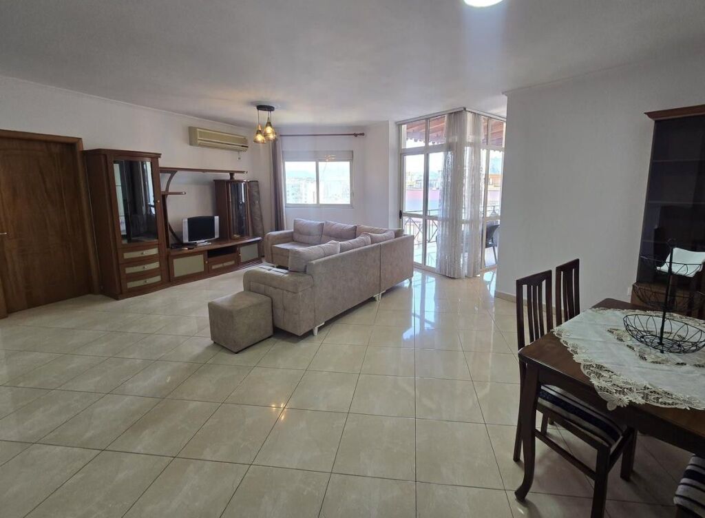 🏡 Apartment 2+1 for Rent – Barrikadave Street