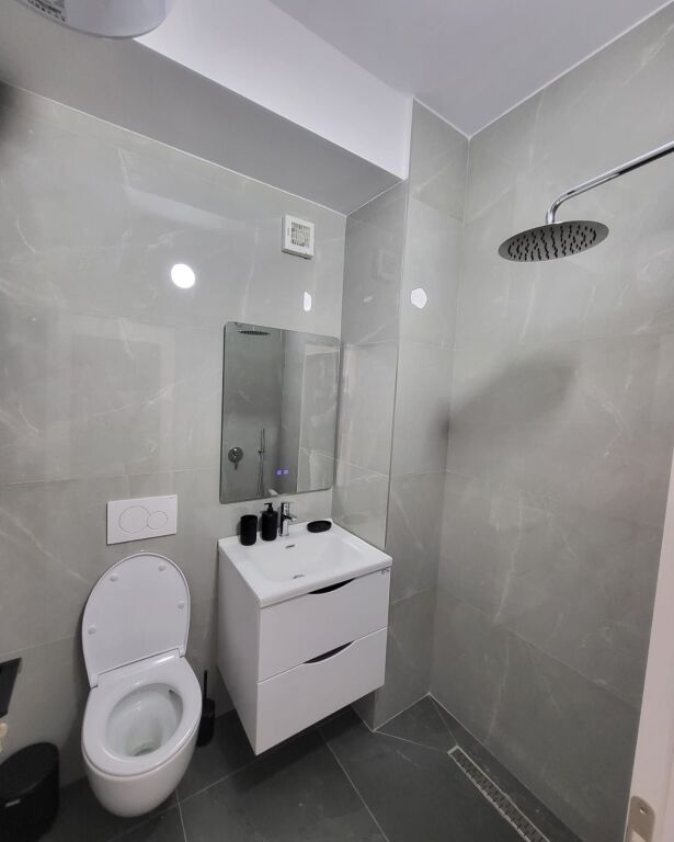 🏢 Appartamento 2+1 in affitto – Bllok, Via Nikolla Tupe