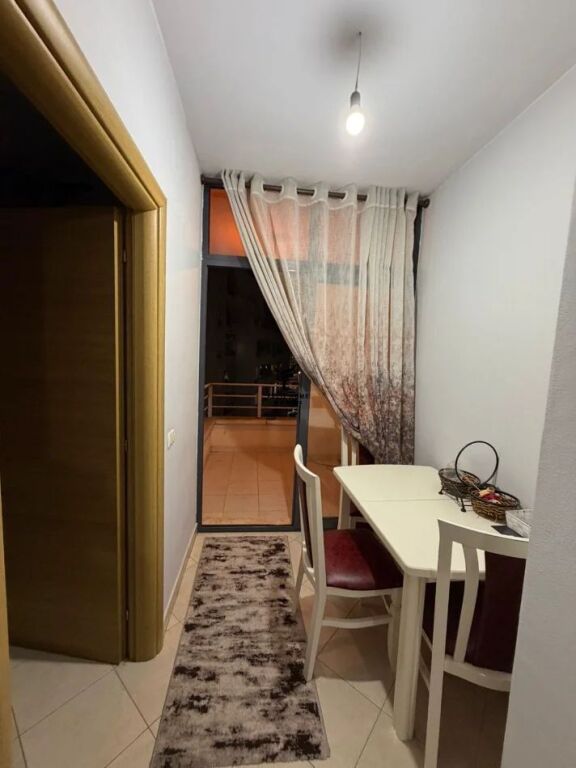 APARTAMENT ME QERA 1+1 ASTIR 40.000 LEKE