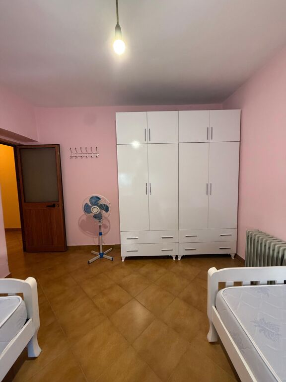 🏠AFFITTASI Appartamento 2+1+balcone 📍Via Ferit Xhajko 💶450€/Mese