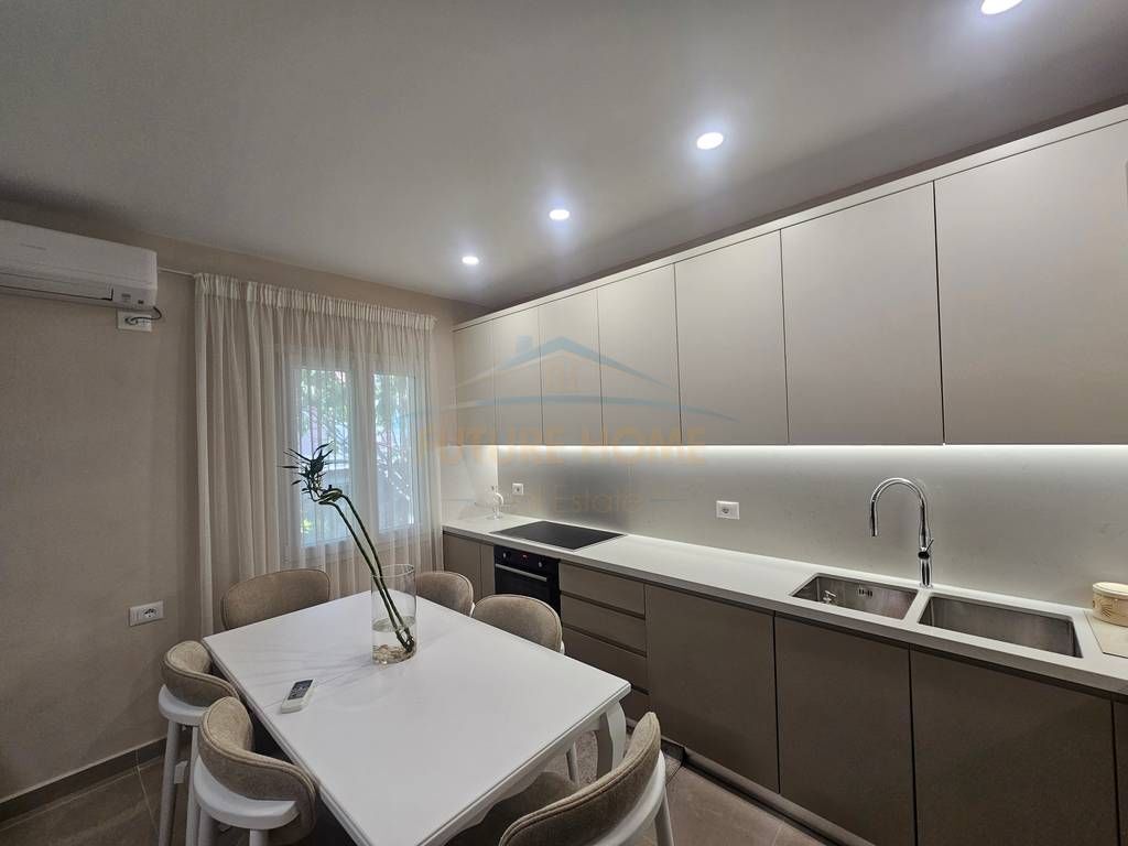 Qera, Apartament 2+1+Post Parkimi,Sauk, Tiranë.