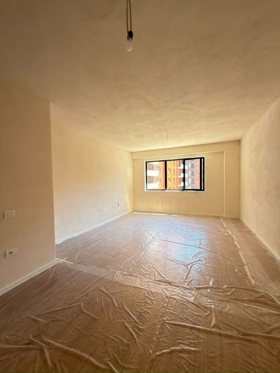 For rent 1+1+parking Empty For Office at Urban Gate Astir 450€