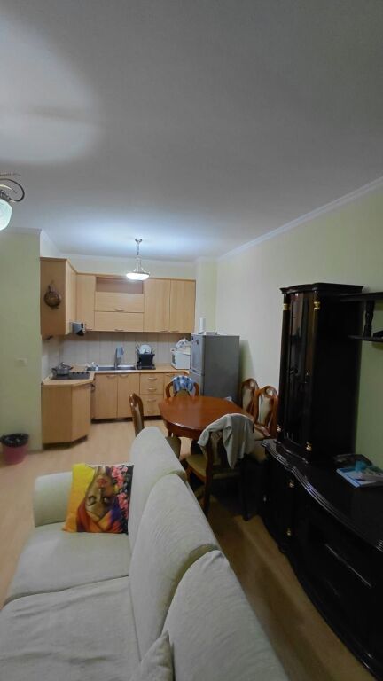 Jepet me Qira: Apartament 1+1 te Kodra e Diellit