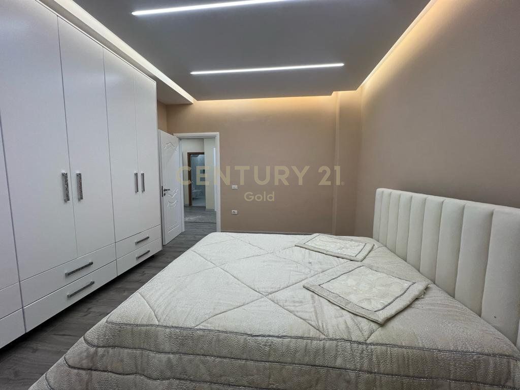 JAPIM ME QIRA APARTAMENT 3+1+2 NE DON BOSKO!!