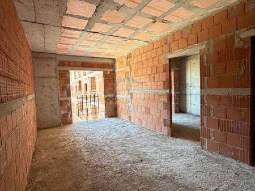 Shitet , Apartament 1+1 , Tirana Entry II , Tirane