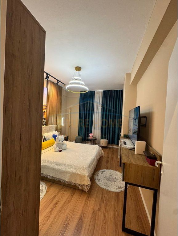 For sale, 2+1 Apartment, Near the Police Directorate, Durrës