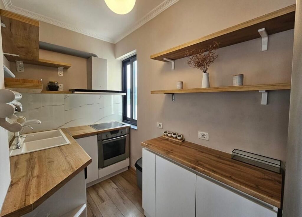 Affittasi 2+1 Via dei Kosovari