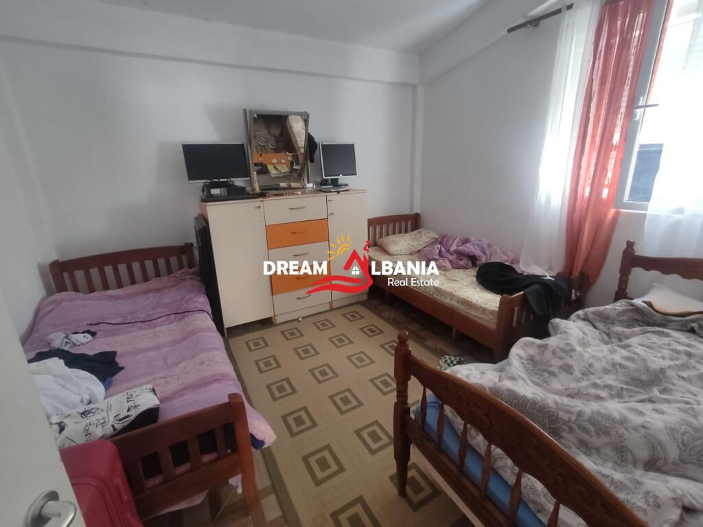 Villa su due piani in vendita vicino al Lago Secco, Tirana (ID 4151220)