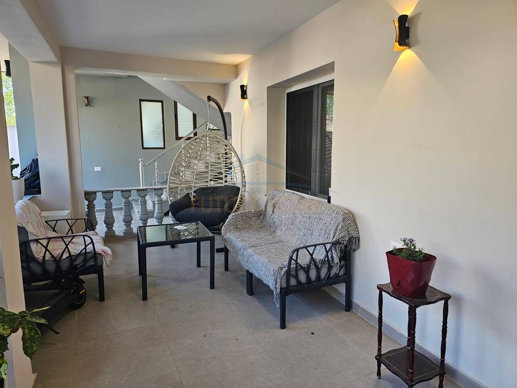 Qera, Apartament 2+1+Post Parkimi,Sauk, Tiranë