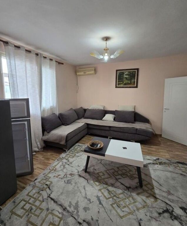 Shitet apartament 1+1 ,Babrru