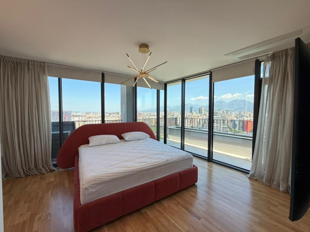 Apartament 3+1+Parking per qira tek Lake View Residence.